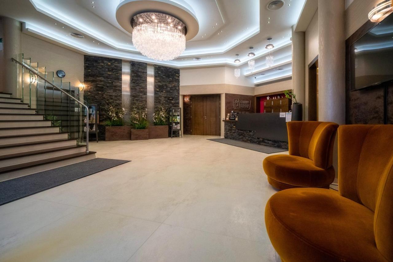 Hotel & Spa Czarny Gron Rzyki Buitenkant foto