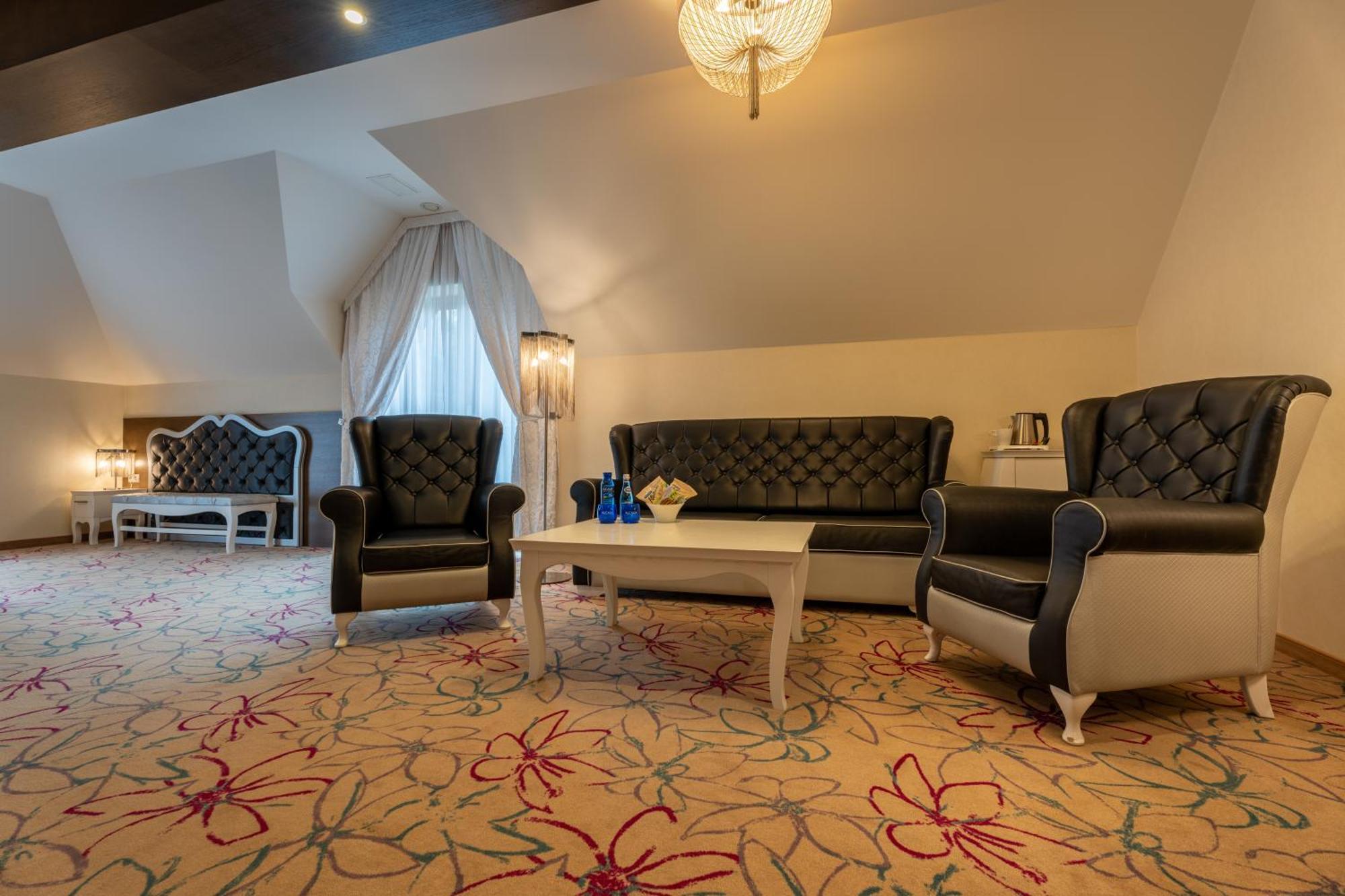 Hotel & Spa Czarny Gron Rzyki Kamer foto
